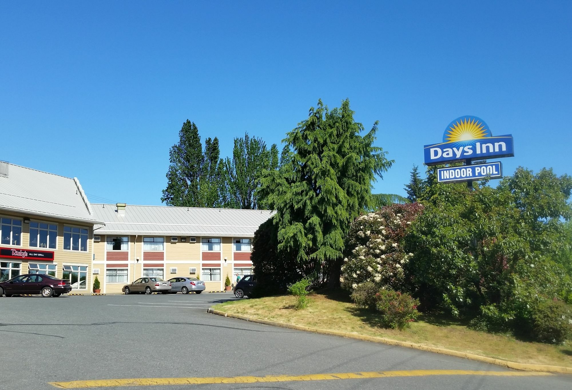 Days Inn By Wyndham Nanaimo Exterior photo